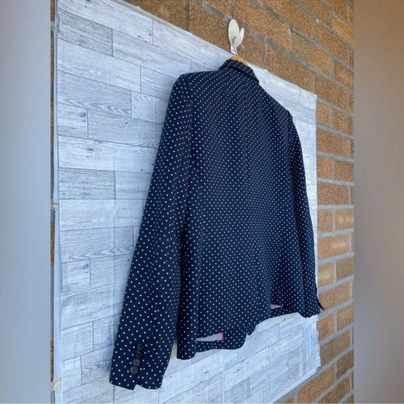 J.Crew Women's Blue Polka-dot Regent Blazer
In Linen size 8 - Picture 10 of 16